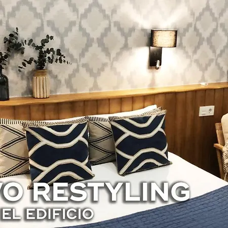 Edificio Conde 7- Plaza De La Merced Apartment Malaga
