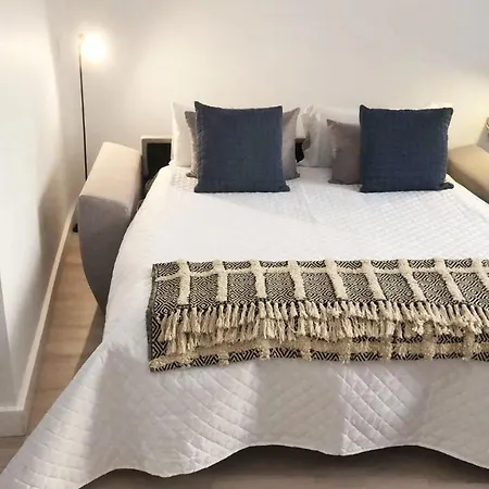 Edificio Conde 7- Plaza De La Merced Apartment *